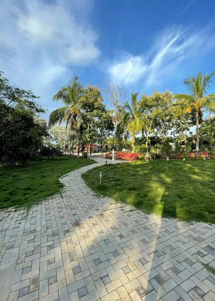 Arinaa Country Farms